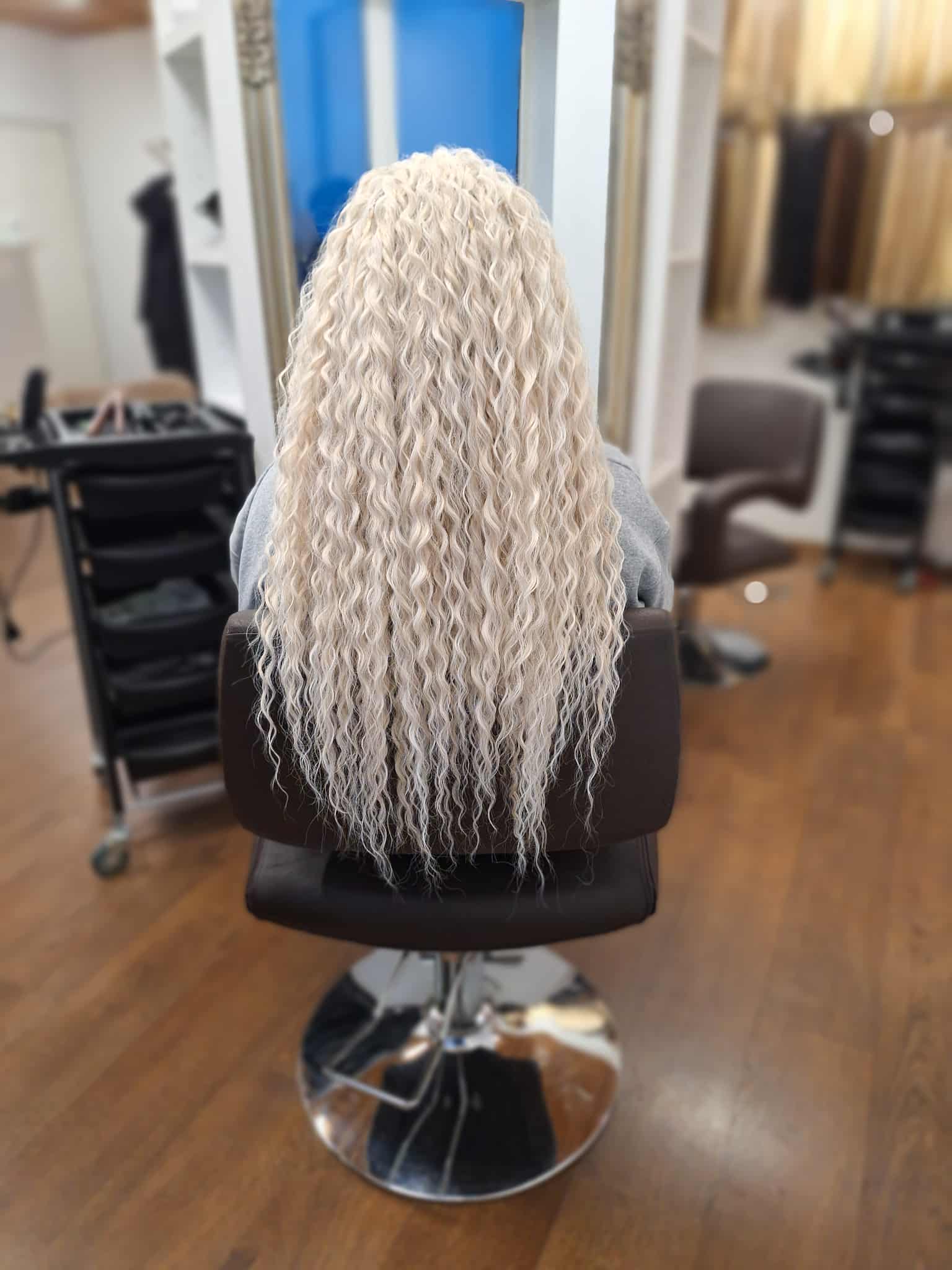 Heledad Ariel lokipatsid, õhulise tulemusega.